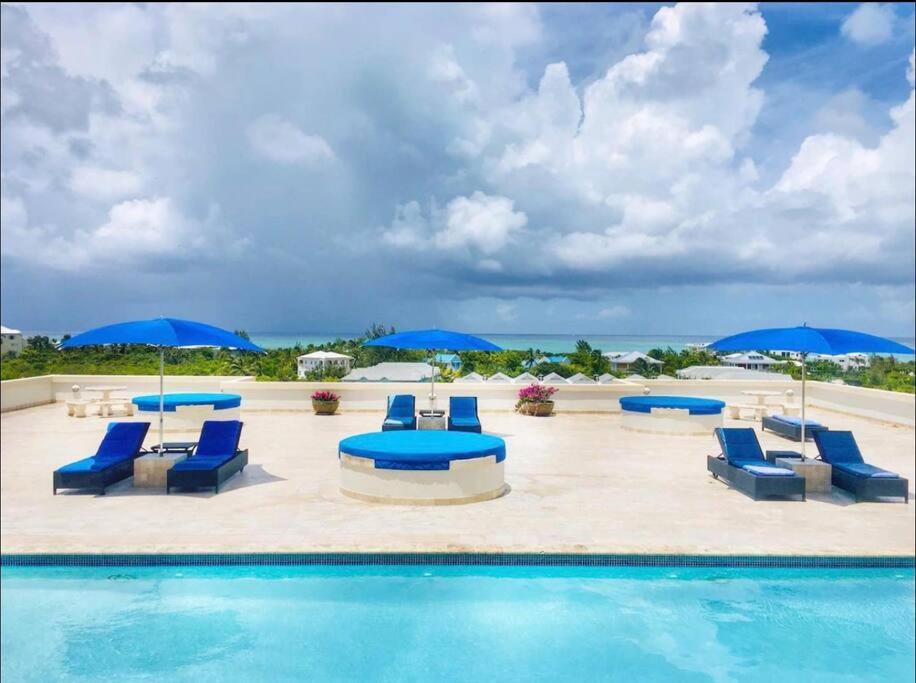 The Cottonwood House - Beach Villa Turtle Cove Esterno foto